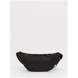 V48 000 02 Сумка поясная