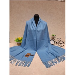 Тёплый палантин, цвет голубой