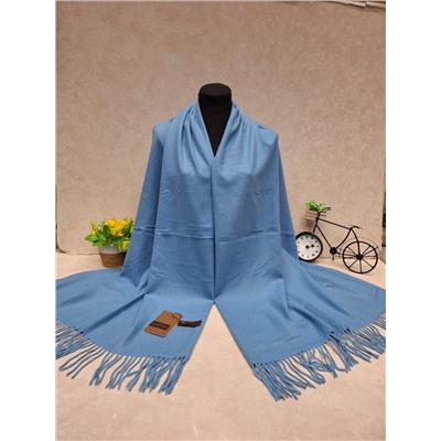 Тёплый палантин, цвет голубой