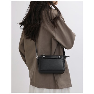 Bags Сумка женская / кожа /  	 0110911