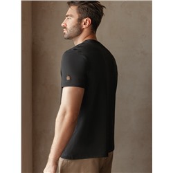 Футболка из премиального хлопка с авторским принтом