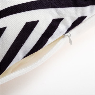 Наволочка декоративная «Этель. Полосы» 40×40 см, велюр