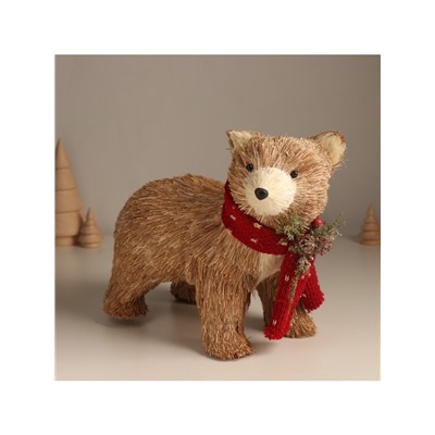 Фигурка «Медведь в вязаном шарфике с шишками и ягодками», 12×22×19 см