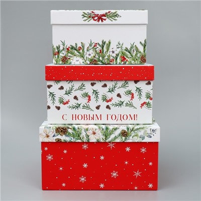 Набор подарочных коробк 3 в 1 «Новогодняя пора», 18 х 18 х 10 – 22 х 22 х 12 см