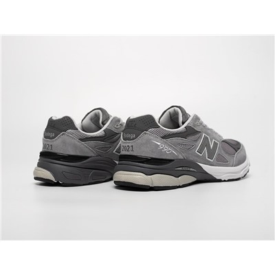 Кроссовки New Balance 990 v3