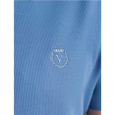 Футболка-поло из фактурного трикотажа