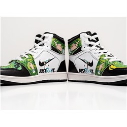 Кроссовки Nike Air Jordan 1 Mid
