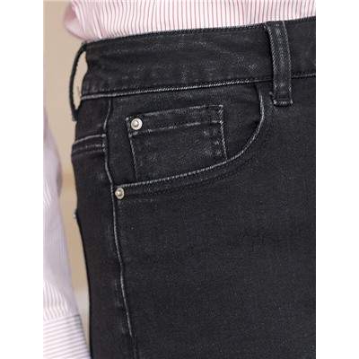 Джинсовые шорты бермуды со стрелками их эластичного денима