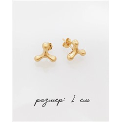 Стильные серьги