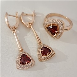 Комплект ювелирной бижутерии коллекция "Дубай" серьги и кольцо 18 р покрытие позолота, вставка: фианиты и цирконы, цвет: красный и прозрачный, арт.215.619-18