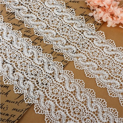 Кружево гипюровое, 105 мм, 6.8±0.5 м, цвет белый