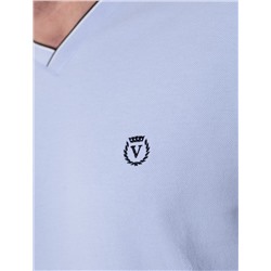 Футболка с V-вырезом из премиального хлопка с эластаном