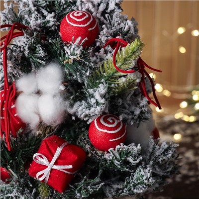 Искусственная ёлка настольная «Сюрприз в мешочке» 41×22 см, красный