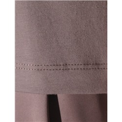 Нарядная футболка с блестящим принтом фольгой