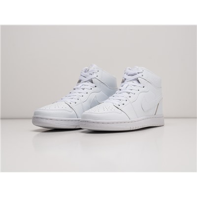 Кроссовки Nike Air Jordan 1 Mid