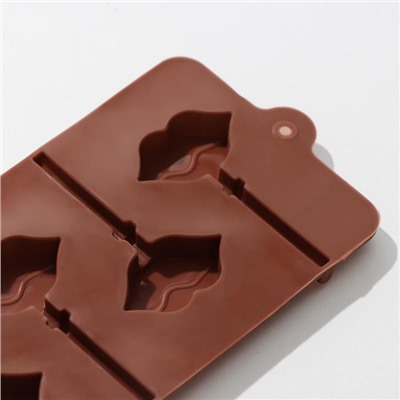 Форма для леденцов Доляна «Поцелуй», силикон, 24×9,4×1,5 см, 6 ячеек (4×2,4 см), с палочками, цвет коричневый