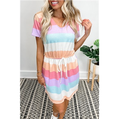 Разноцветное полосатое платье-футболка с эластичной талией на шнуровке