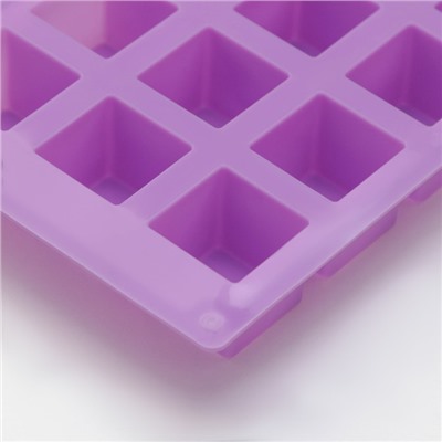 Форма для выпечки Доляна «Фигуры.Куб», силикон, 26×15×3,2 см, 15 ячеек (3,4×3,4см), цвет фиолетовый