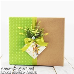 оформление дополнительное №1 (бумага крафт/горох зелёный, цветок) к подарочному боксу