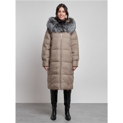Пальто утепленное с чернобуркой зимнее женское коричневого цвета 133156K
