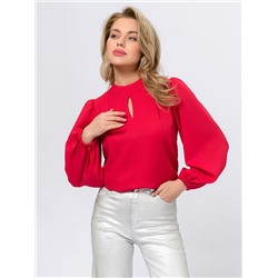 Блуза малинового цвета с длинными рукавами и разрезом на груди