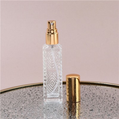 Флакон для парфюма «Прозрачный узор», с распылителем, 15 мл, цвет золотистый