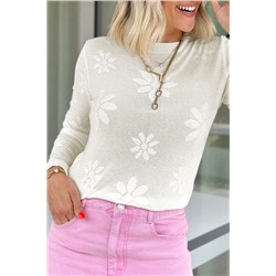 Белый свитер с цветочным узором
