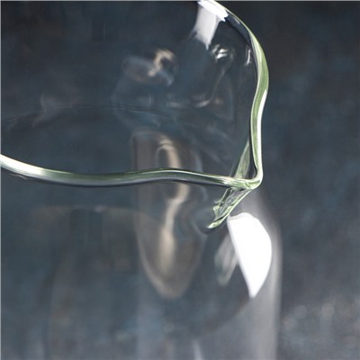 Кувшин для воды стеклянный с крышкой Magistro «Стиль», 1,2 л, 14,5×10×22 см