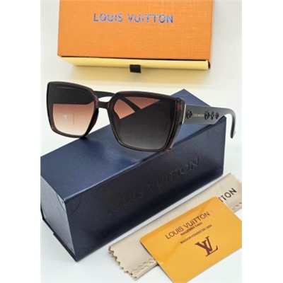 Набор женские солнцезащитные очки, коробка, чехол + салфетки #21222254