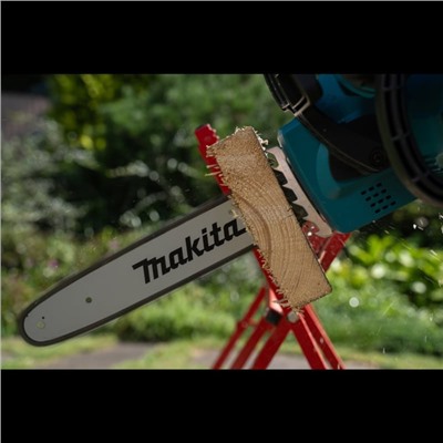 Пила цепная Makita UC4041A, 1800 Вт, 16", шаг 3/8", паз 1.3 мм, 56 звеньев