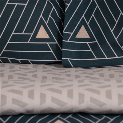 Постельное бельё Этель 2 сп "Triangular illusion" 175х215, 200х220, 70х70-2 шт, бязь, 125 г/м2