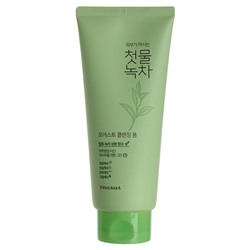 Пенка для лица очищающая Green Tea Moist Cleansing Foam 180гр