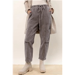 Серые джинсы свободного кроя с эффектом стирки и карманами