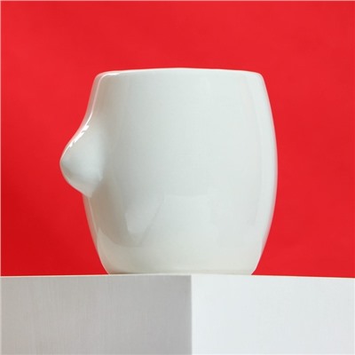 Кружка керамическая «Грудь» белая, 250 мл, цвет белый