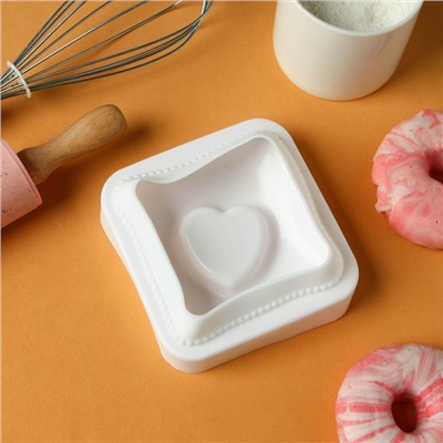 Форма для выпечки и муссовых десертов KONFINETTA «Любовь в квадрате», силикон, 11,4×12×4,4 см, цвет белый