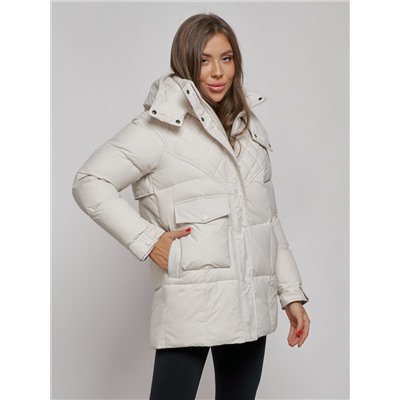 Зимняя женская куртка молодежная с капюшоном бежевого цвета 52301B