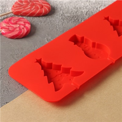 Форма для леденцов Доляна «Новый год», силикон, 31×9 см, 4 ячейки, с палочками, цвет красный