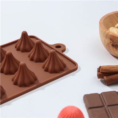 Форма для конфет и шоколада Доляна «Трюфели», силикон, 21×10×2,2 см, 15 ячеек, цвет коричневый