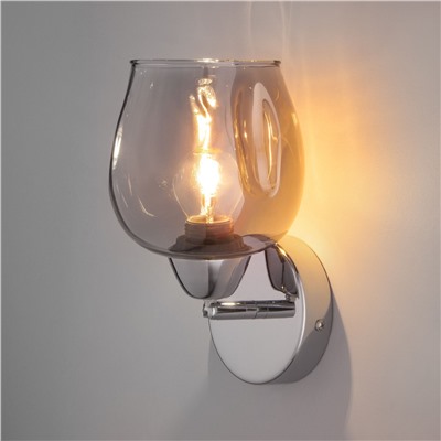 Настенный светильник со стеклянным плафоном 30164/1 хром