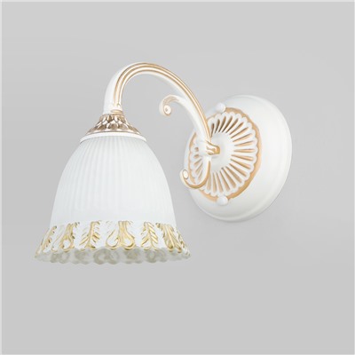 Настенный светильник со стеклянным плафоном 60107/1 белый с золотом