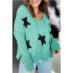 Зеленый свитер со звездами с капюшоном и V-образным вырезом