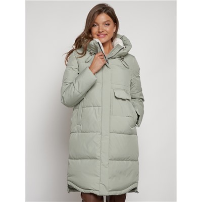 Пальто утепленное с капюшоном зимнее женское светло-зеленого цвета 133208ZS