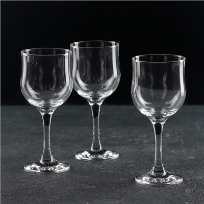 Набор стеклянных бокалов для красного вина Tulipe, 240 мл, 3 шт