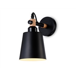 Настенный светильник со сменной лампой TR82213 BK/LW черный/светлое дерево E27 max 40W 230*130*190