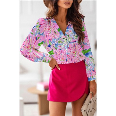 Розовая блуза с цветочным принтом и V-образным вырезом