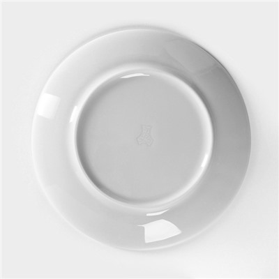Тарелка фарфоровая «Универсал», d=17,5 см, белая