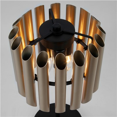 Настольная лампа с металлическим плафоном 01106/3 черный / шампань