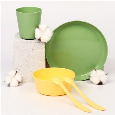 Набор детской посуды Lalababy Follow Me (тарелка, миска, стаканчик, 2 ложки), цвет зеленый