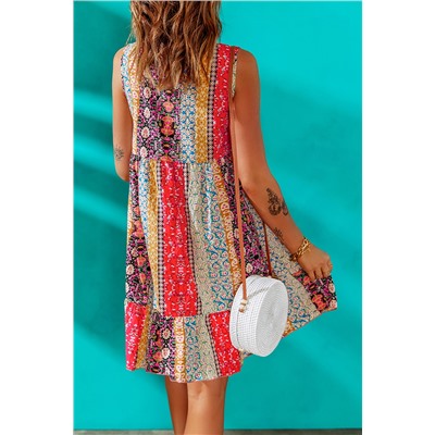 Разноцветное платье-сарафан с V-образным вырезом и цветочным принтом