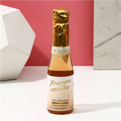 Подарочный набор женский "Волшебного праздника!", гель для душа во флаконе шампанское и крем для рук